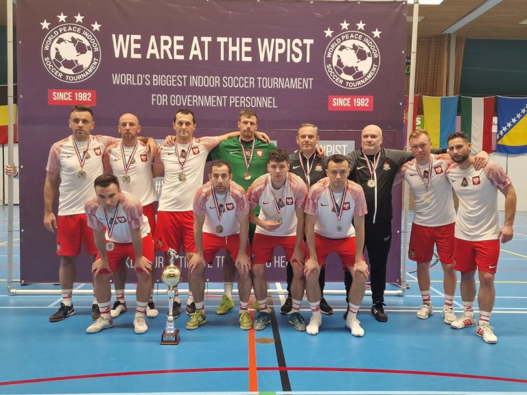 Sukces strażaka z Gliwic. Z reprezentacją zdobyli srebro