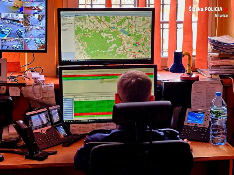 Chciał interwencji policji, bo nad Gliwicami latają samoloty