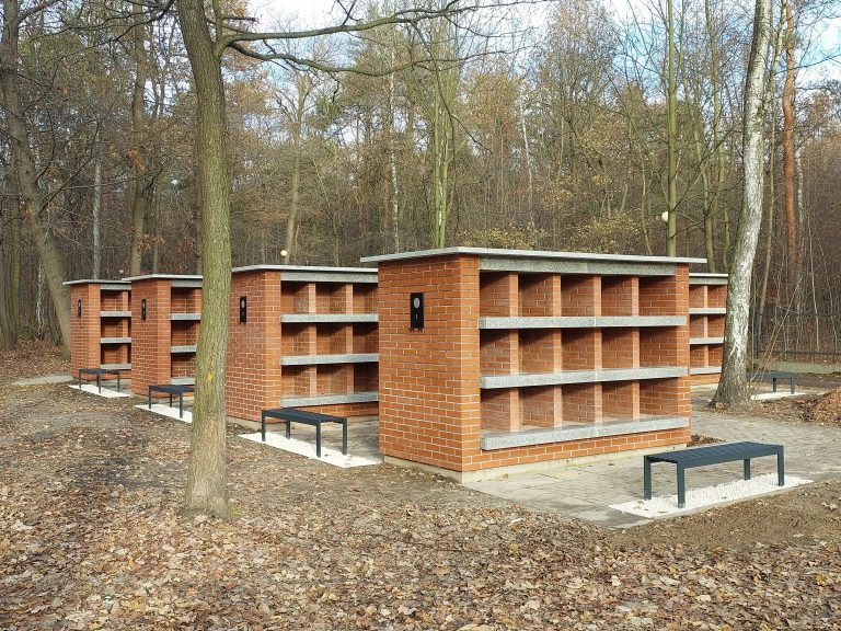 8 bloków powstało na cmentarzu. 240 miejsc