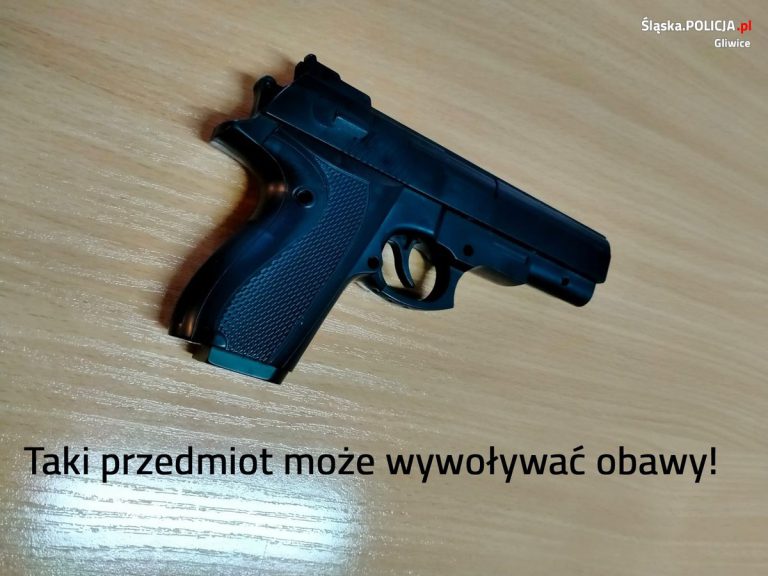 Groził bronią ekspedientce. Agresor z Gliwic zatrzymany