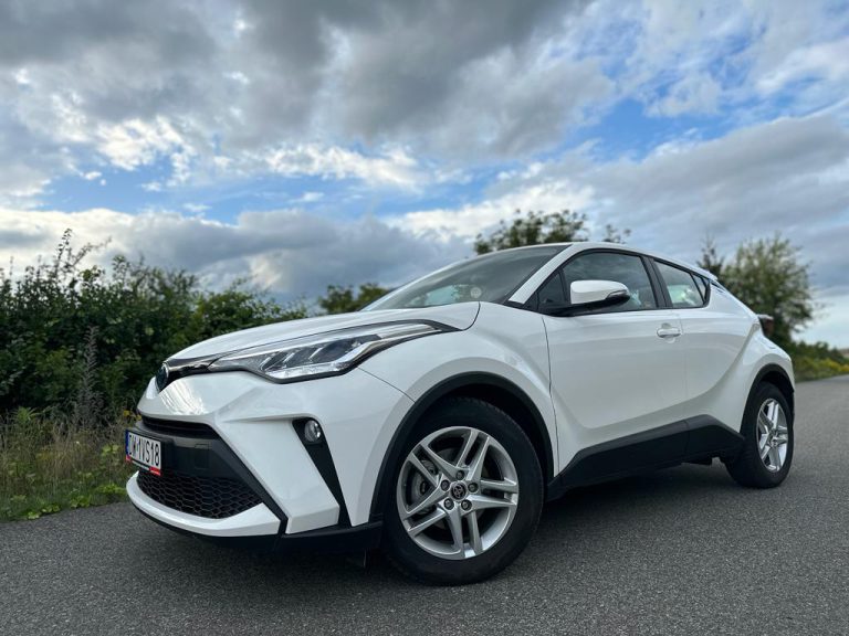 Wynajem samochodu na wyjazd za granicę – wypożyczalnia Kaizen Rent