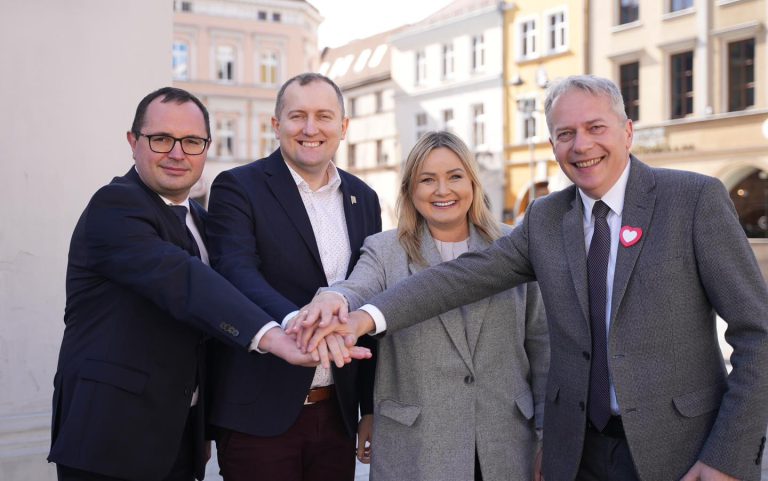 Polska 2050 Szymona Hołowni poparła Katarzynę Kuczyńską-Budkę