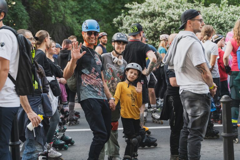 Na rolkach przejadą przez Gliwice. Wsparcie dla dzieci z nowotworem