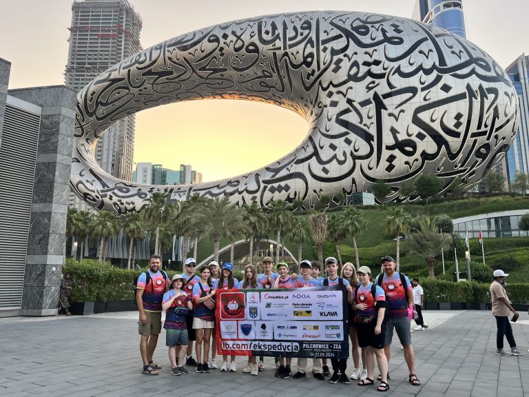 Szkolna Ekspedycja tym razem w Zjednoczonych Emiratach Arabskich