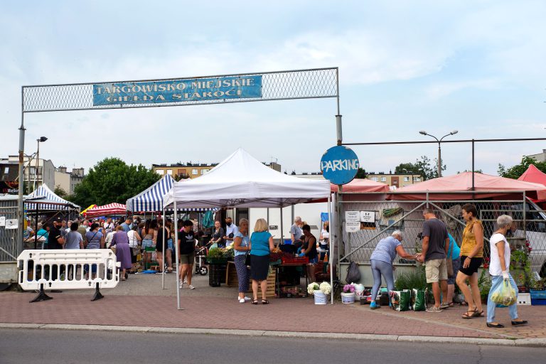 Ruszyły prace modernizacyjne na targowisku przy Lipowej