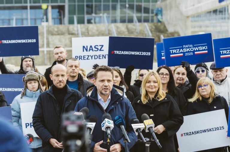 Rafał Trzaskowski w Gliwicach. Zapraszał na konwencję 7 grudnia w Arenie