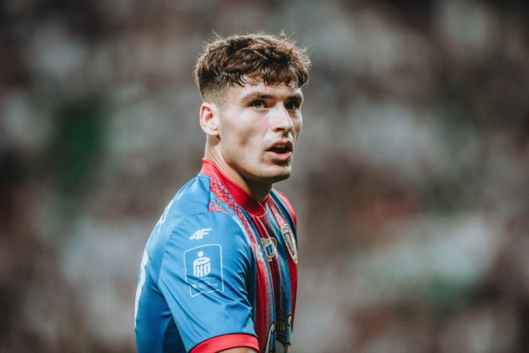 Problem Piasta z Arkadiuszem Pyrką. Winny agent zawodnika?