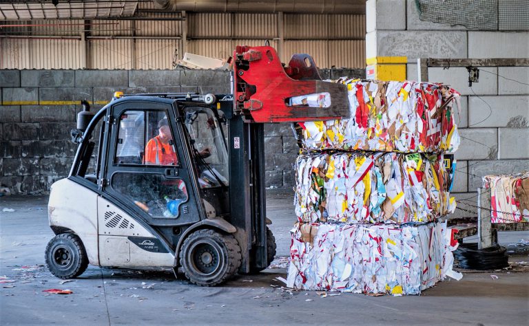 Oto metody naliczania opłat za śmieci. Poznaj wady i zalety każdej z nich