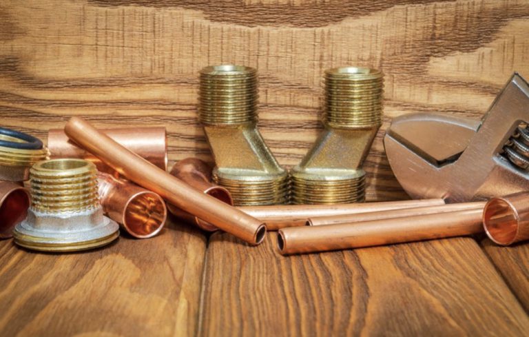 Jak rozróżnić złom miedzi od mosiądzu i ile można na nim zarobić? Sprawdźmy!