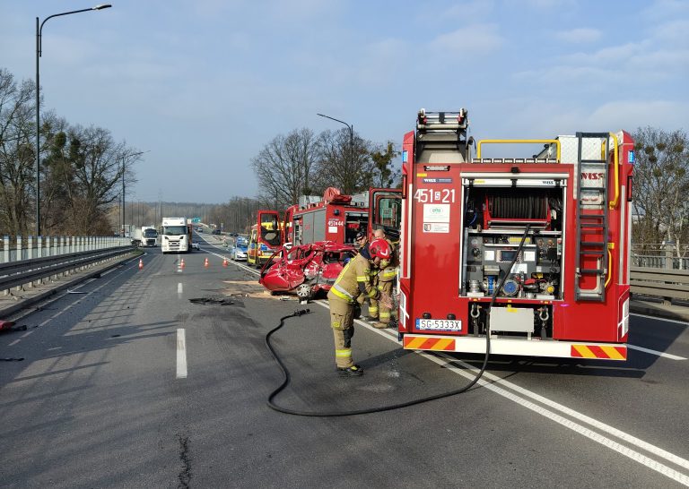 Wypadek na DK88 w Gliwicach. Droga zablokowana