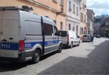 Zaparkował na starówce. Okazało się, że ma coś na sumieniu IMG