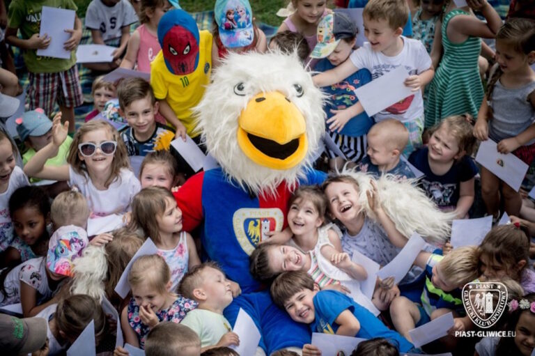 Piast Gliwice ma 80 lat. Dzisiaj wspólne świętowanie na Rynku