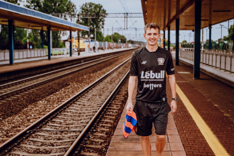 Oto nowy zawodnik Piasta Gliwice. 21-latek z pewnym doświadczeniem