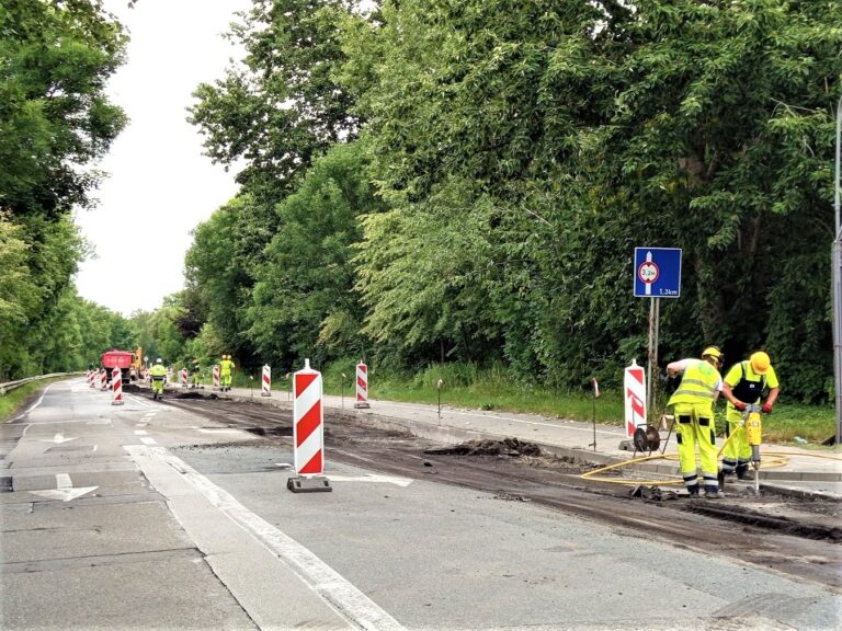 Trwają intensywne prace remontowe na ul. Portowej