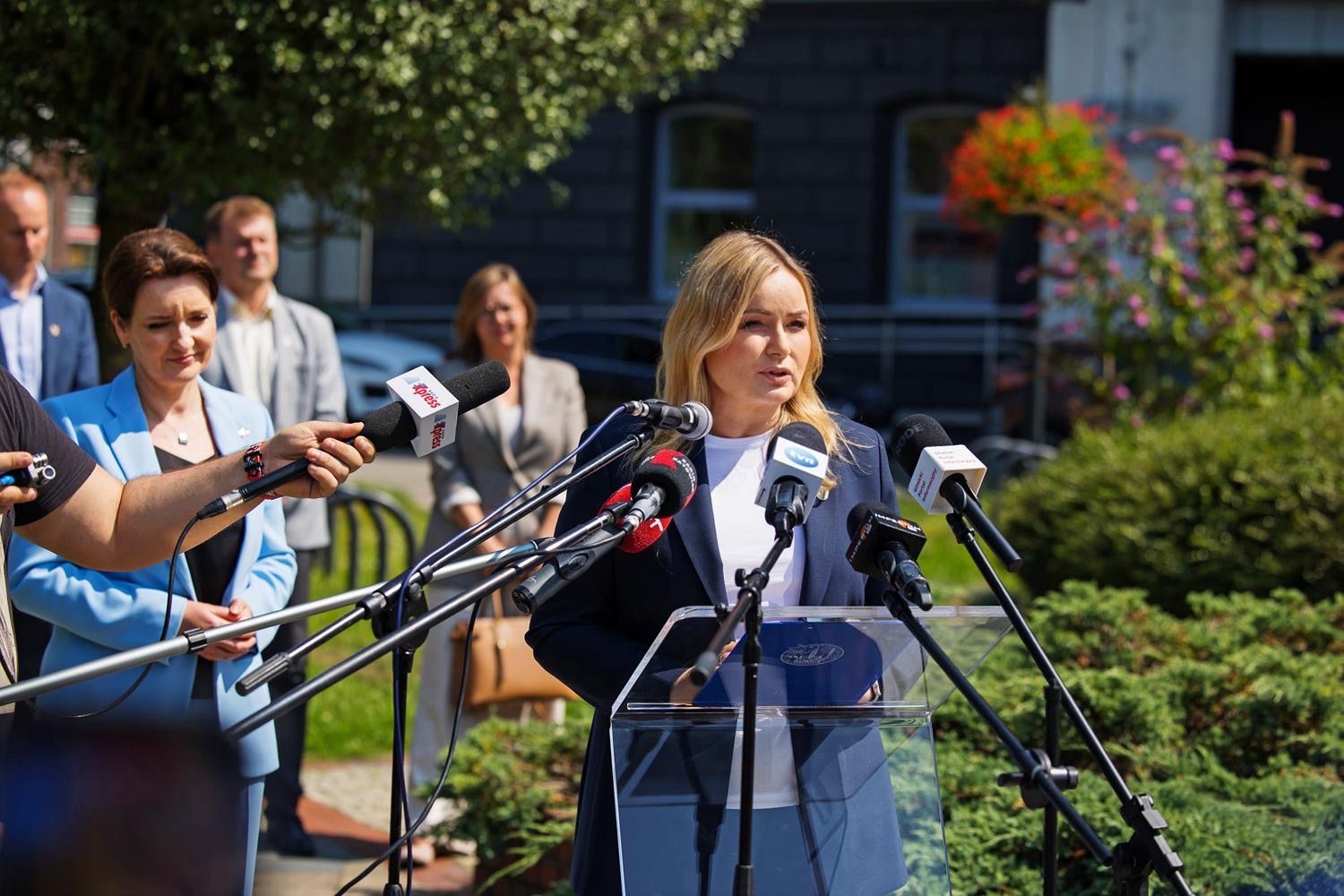 Minister odwiedziła Gliwice. Rozmawiano o mieszkaniach dla seniorów