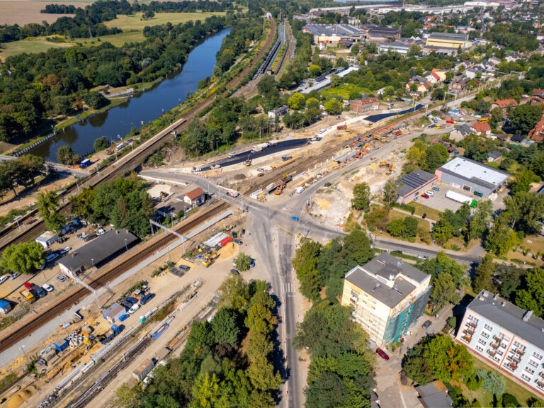 Od dzisiaj zmiany w Łabędach. Zobacz mapkę