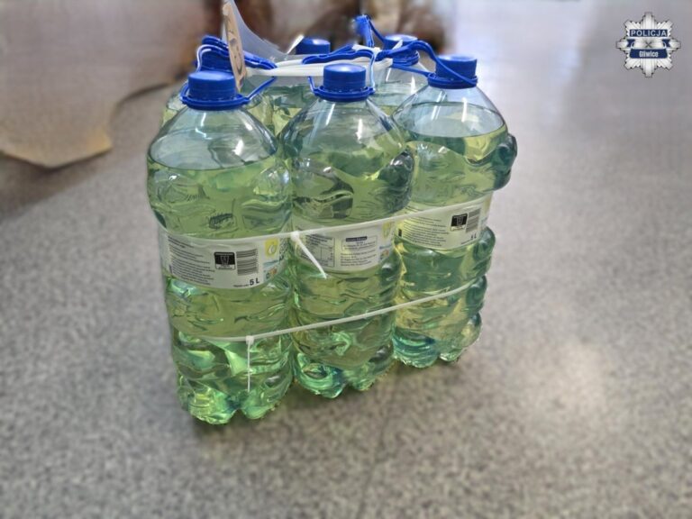 Włamał się do marketu. Miał butelki z benzyną. Chciał dokonać podpalenia?