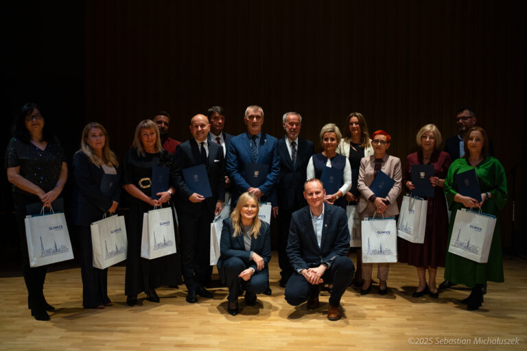 Oto nauczyciele nagrodzeni przez prezydent Gliwic