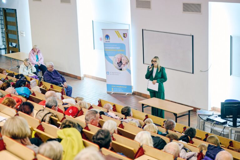 Uniwersytet Trzeciego Wieku w Gliwicach rozpoczął rok akademicki