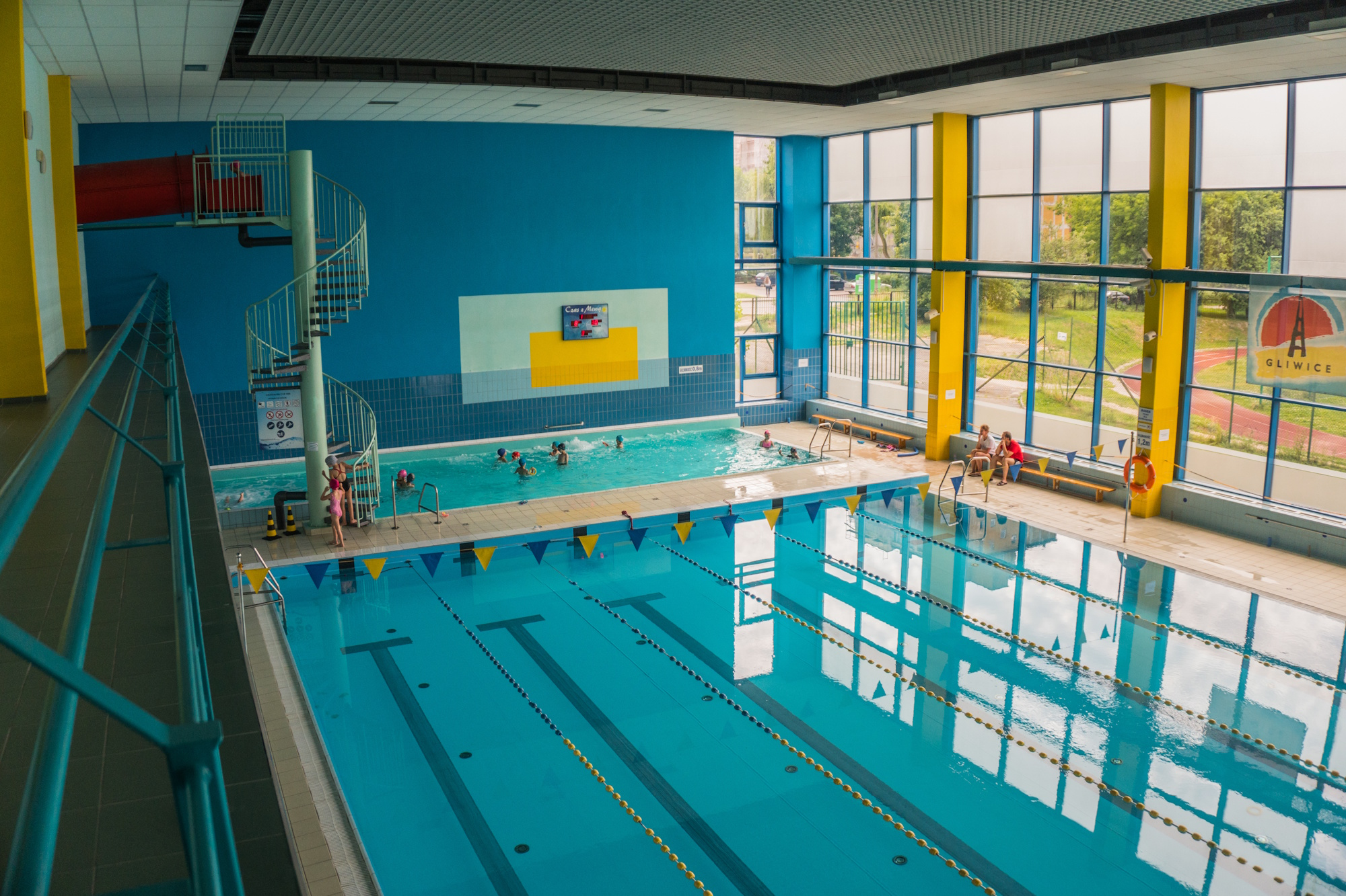 Mikołajki na basenie? interesująca akcja w Gliwicach