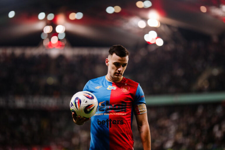 Dziku odchodzi z Piasta. Będzie grał w Szczecinie