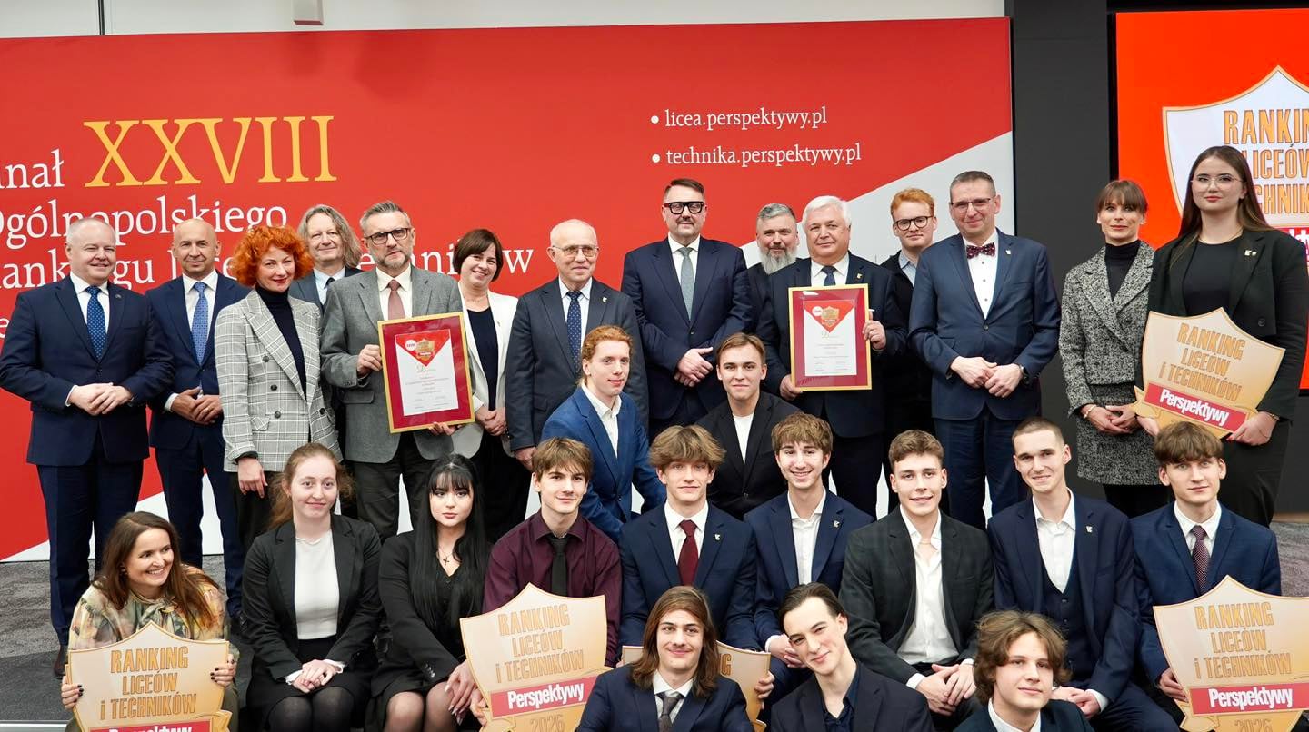 att.FCrfQJqRbVhQXVAbMLPXGgaV hGQADEDaAM