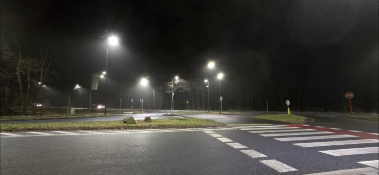 Przyszowska zdecydowanie jaśniejsza po zmroku