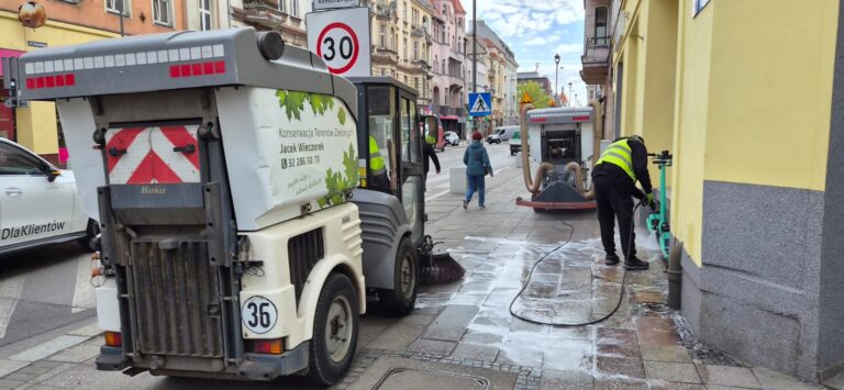 Ulica Zwycięstwa ma lśnić. Trwa wielkie czyszczenie