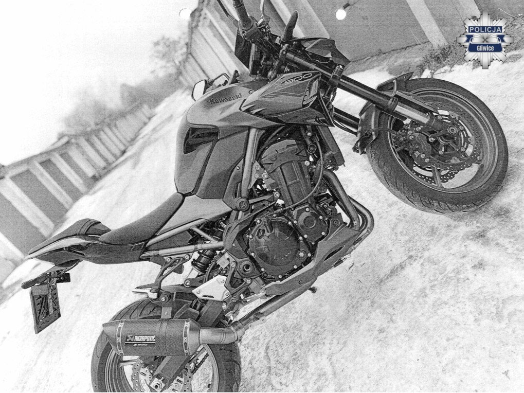 Kradzież motocykla Kawasaki w Gliwicach. Policja prosi o pomoc
