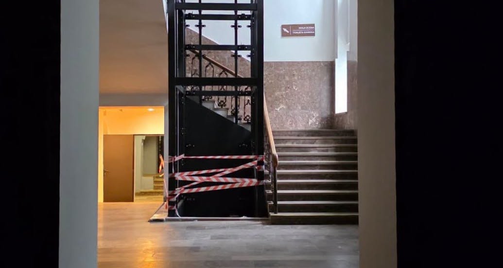 Winda ułatwi dostęp do Sceny Kameralnej. Zmiany w Teatrze im. Różewicza