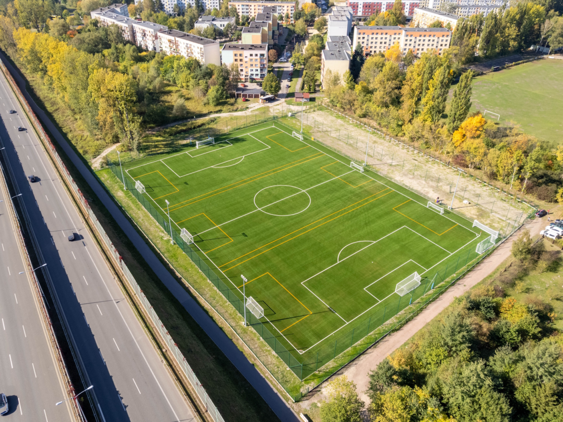 Nowe boisko w Sośnicy gotowe. Można grać