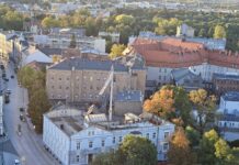 Dawna szkoła muzyczna zmienia się dla mieszkańców fot A Paszta